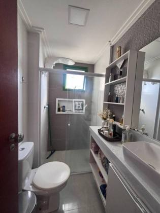 Apartamento com 3 Quartos à Venda no Villaggio di Venezia, Farolândia