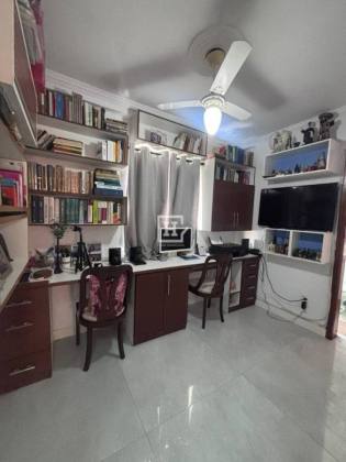 Apartamento com 3 Quartos à Venda no Villaggio di Venezia, Farolândia