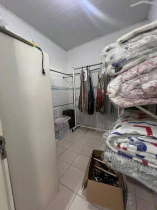 Ponto Comercial com 6 Salas e 4 Vagas à Venda no Salgado Filho