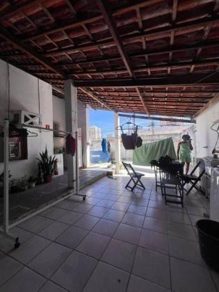 Ponto Comercial com 6 Salas e 4 Vagas à Venda no Salgado Filho