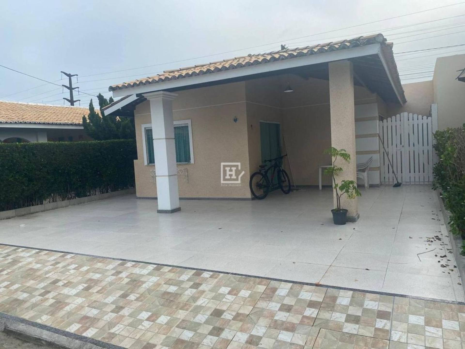 Casa com 3 Quartos à Venda no Condomínio Santa Felicidade Ville