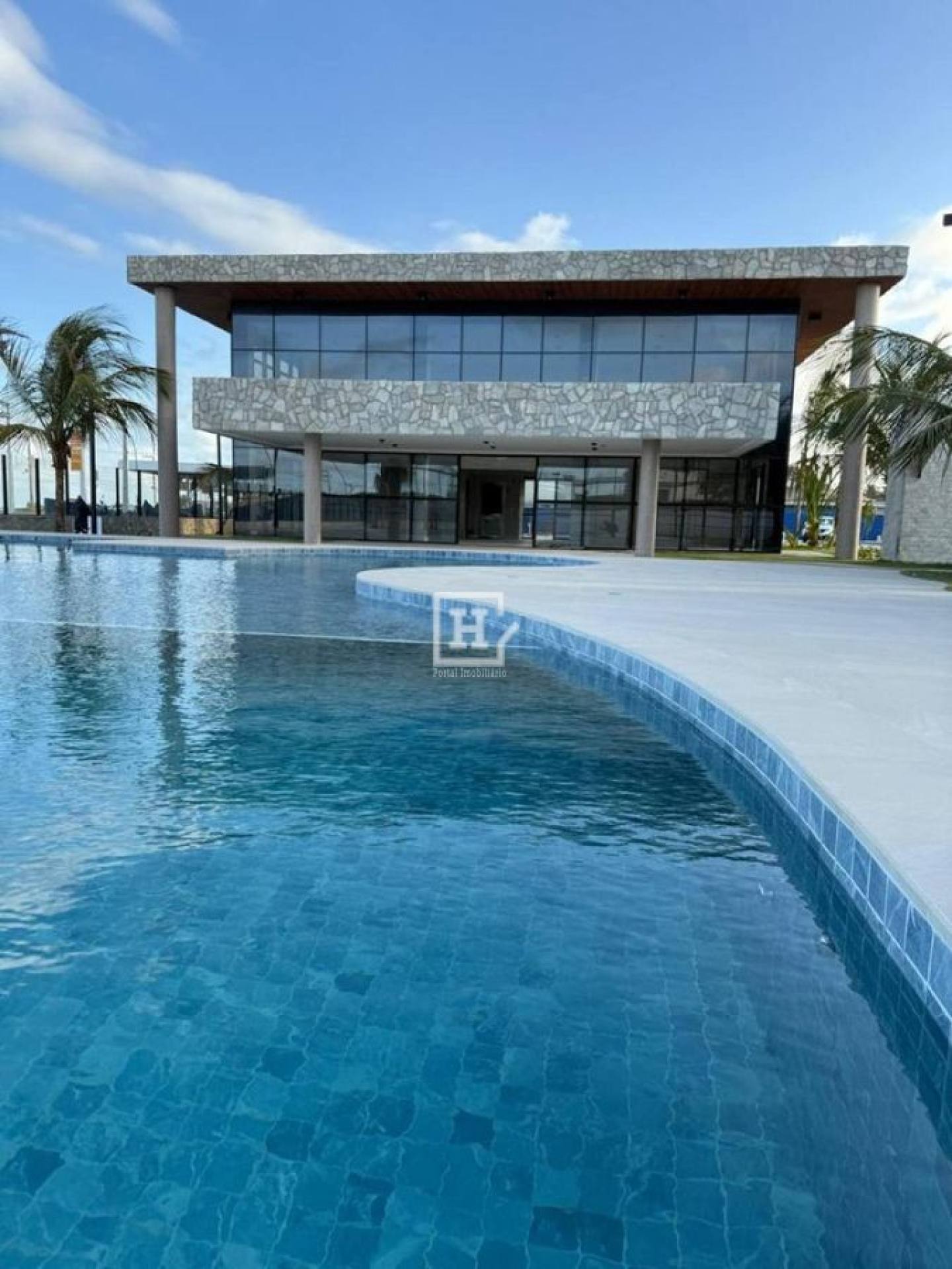 Lote com 400 m² à Venda no Condomínio Ocean Ville