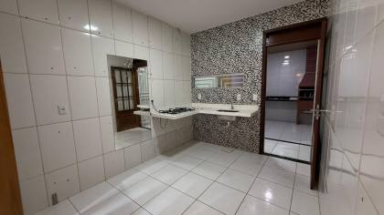 Casa no Portal Sudoeste | 120m² | 3 Quartos c/ Suíte | Energia Solar | 2 Vagas | R$ 250 Mil