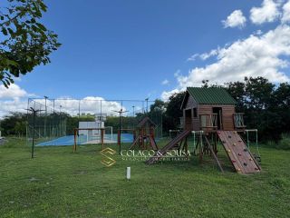 Lotes para Venda em condomínio fechado com 360 m² a partir de R$ 129.600,00