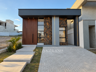 OPORTUNIDADE SKYVILLE: CASA 3 QUARTOS COM ÁREA GOURMET