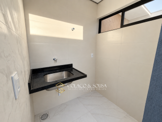 OPORTUNIDADE SKYVILLE: CASA 3 QUARTOS COM ÁREA GOURMET