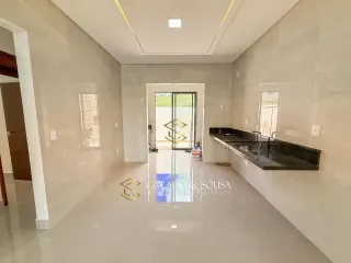 Oportunidade no Skyville: casa 3 quartos com closet e gourmet