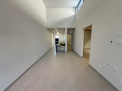 Casa em condomínio - Ecoville – 2 suítes e acabamento impecável - R$ 550.000