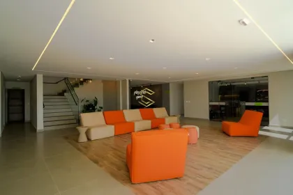 Casa no Ecoville Residence, 4 quartos e gourmet, R$ 950.000,00