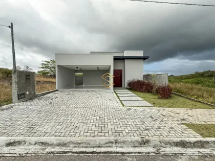 Casa com 3 suítes no Condomínio Campos do Conde a venda, por R$ 950.000,00