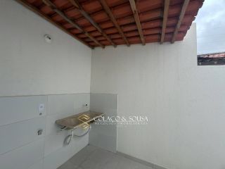 Casa duplex a venda no centenário