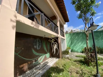 Casa GRANDE a Venda no bairro da Prata em Campina Grande, PB