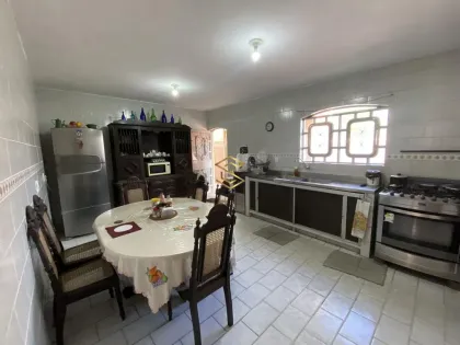 Casa GRANDE a Venda no bairro da Prata em Campina Grande, PB