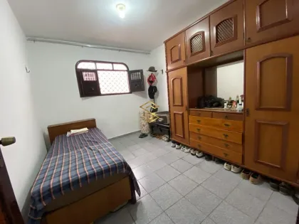 Casa GRANDE a Venda no bairro da Prata em Campina Grande, PB