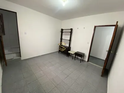 Casa GRANDE a Venda no bairro da Prata em Campina Grande, PB