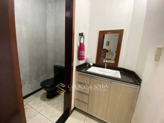 Casa grande á venda no bairro Itararé em Campina Grande, PB