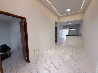 Casa Nova com 3 Quartos em Condomínio Fechado | R$ 399 Mil