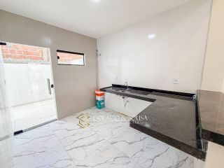 Casa Nova com 3 Quartos em Condomínio Fechado | R$ 399 Mil