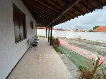 Casa grande para alugar no bairro Itararé em Campina Grande, PB