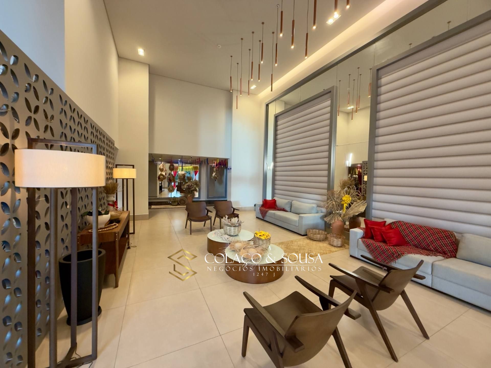 Apartamento à venda no centro de Campina Grande 02 quartos 01 suíte no Rocca Home Business ANDAR INTERMEDIÁRIO