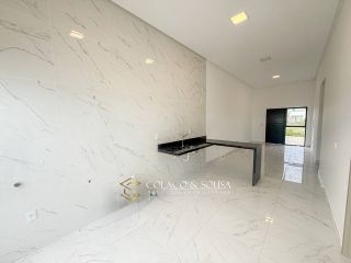 Casa nova com 3 quartos e suíte em condomínio fechado | Village Sudoeste Privê