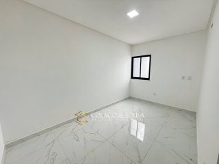 Casa nova com 3 quartos e suíte em condomínio fechado | Village Sudoeste Privê