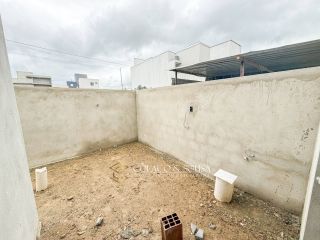 Casa em condomínio | Village Sudoeste | R$ 395 mil