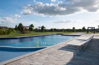 Lote com 160m²  à Venda no SerraVille Residence Privê.