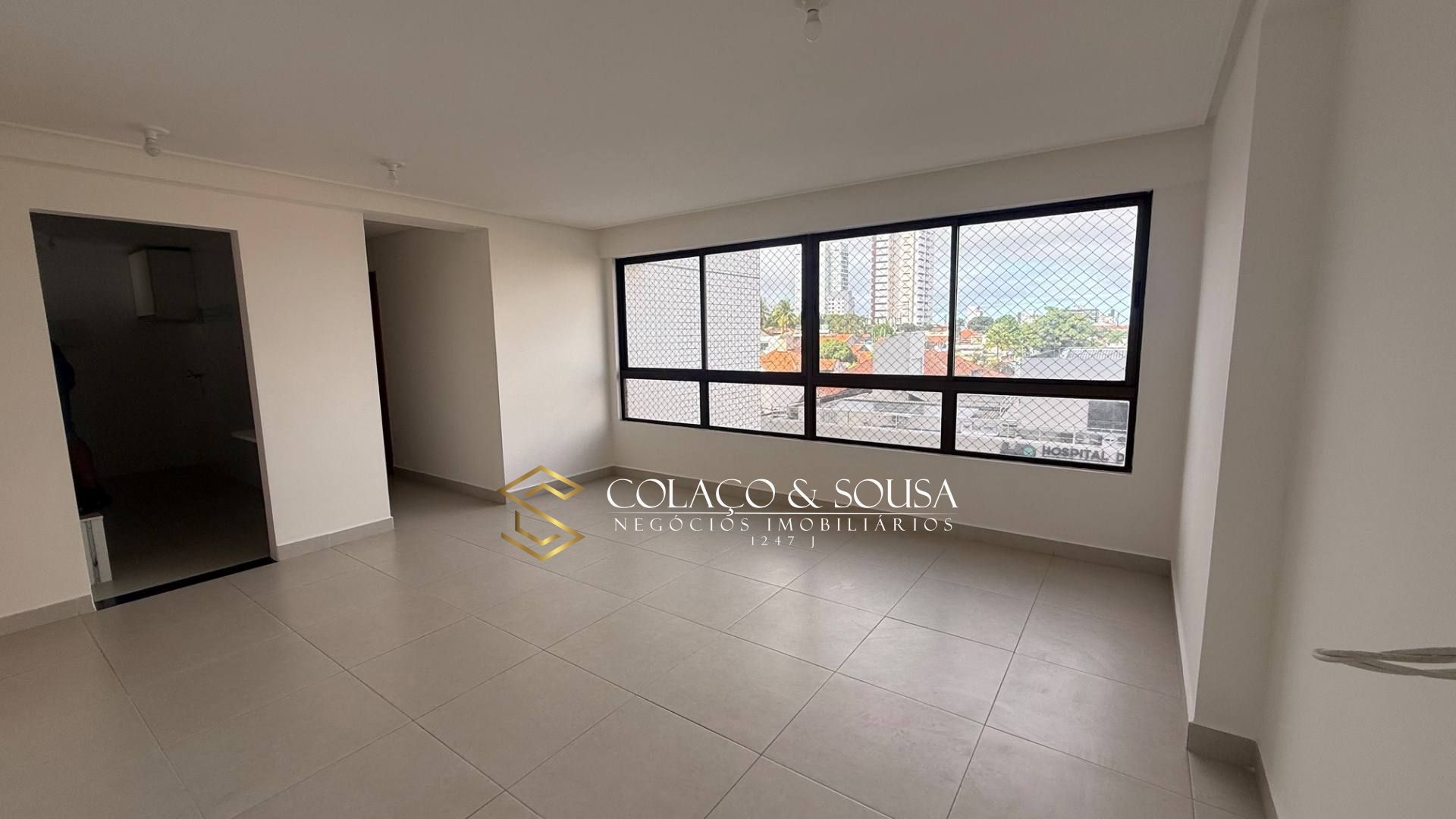 Apartamento  de 3 Quartos à Venda no Austro França Residence.