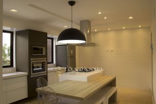 Apartamento  de 3 Quartos à Venda no Austro França Residence.