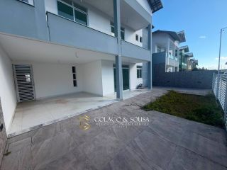 Casa Duplex a venda em condomínio fechado no bairro do Alto Branco com estrutura de lazer completa 