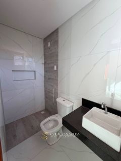 Casa Duplex a venda em condomínio fechado no bairro do Alto Branco com estrutura de lazer completa 