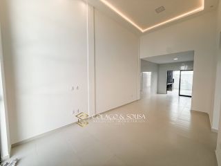 Casa pronta com 3 quartos e suíte com closet no Parkville Residence | R$ 580 mil