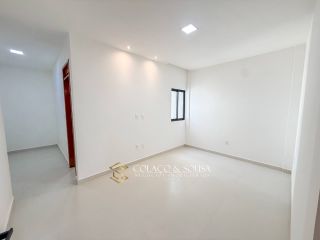 Casa pronta com 3 quartos e suíte com closet no Parkville Residence | R$ 580 mil
