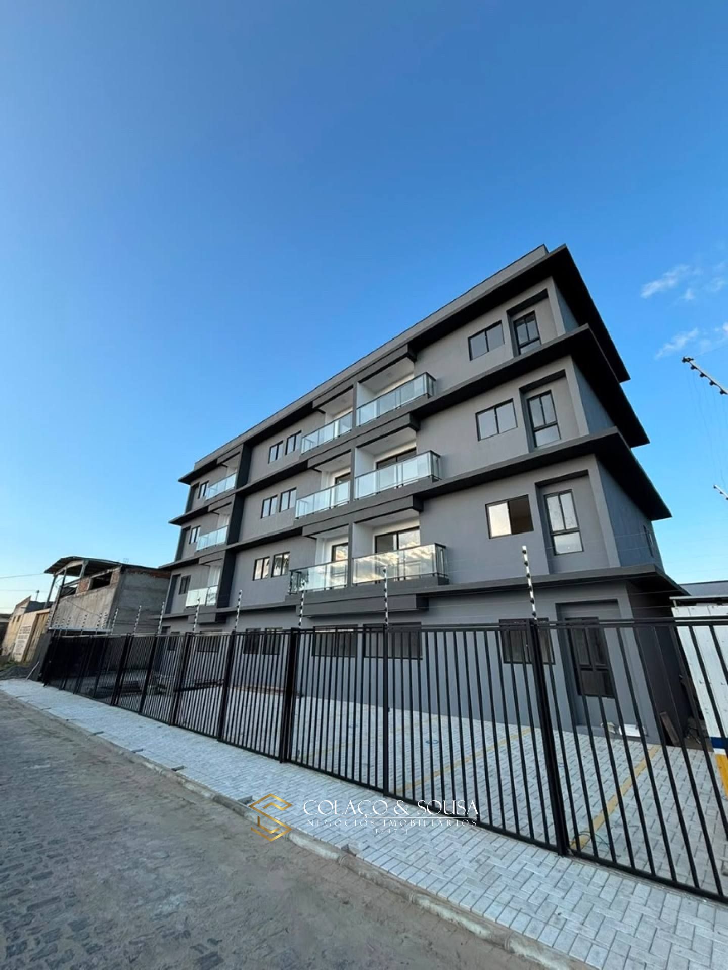 APARTAMENTO COM SUITE CLOSET E VARANDA - JARDIM PAULISTANO - ESSENZA RESIDENCE