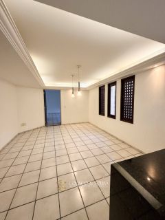CASA PARA LOCAÇÃO NO CENTRO DE CAMPINA GRANDE IDEAL PARA RESIDÊNCIA OU PARA FINS COMERCIAIS.