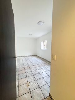 CASA PARA LOCAÇÃO NO CENTRO DE CAMPINA GRANDE IDEAL PARA RESIDÊNCIA OU PARA FINS COMERCIAIS.