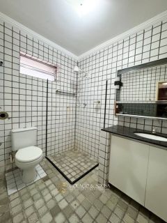 CASA PARA LOCAÇÃO NO CENTRO DE CAMPINA GRANDE IDEAL PARA RESIDÊNCIA OU PARA FINS COMERCIAIS.