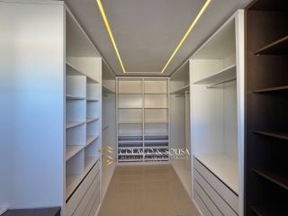 CASA PARA LOCAÇÃO NO ALPHAVILLE CAMPINA GRANDE 03 SUITES / 01 COM BANHEIRA DE HIDROMASSAGEM