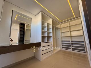 CASA PARA LOCAÇÃO NO ALPHAVILLE CAMPINA GRANDE 03 SUITES / 01 COM BANHEIRA DE HIDROMASSAGEM
