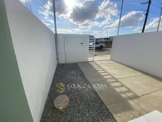 Casa de 2 quartos para venda em Campina Grande - PB.