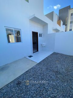 Casa de 2 quartos para venda em Campina Grande - PB.