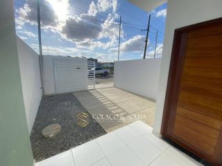 Casa de 2 quartos para venda em Campina Grande - PB.
