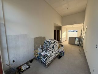 Casa à venda com 3 Quartos sendo 2 Suítes no Village Sudoeste