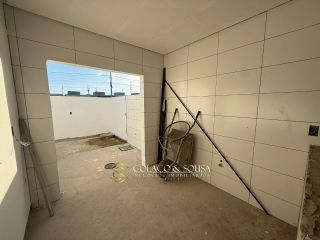 Casa à venda com 3 Quartos sendo 2 Suítes no Village Sudoeste