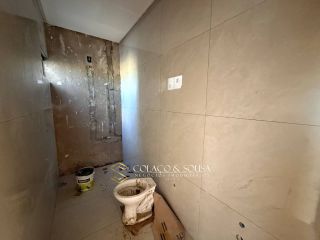 Casa à venda com 3 Quartos sendo 2 Suítes no Village Sudoeste
