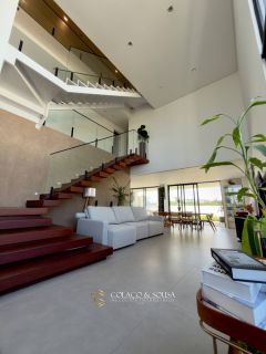 CASA PRONTA À VENDA NO SIERRA ECO RESORT EM CAMPINA GRANDE/ 05 SUÍTES