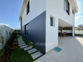 CASA PRONTA À VENDA NO SIERRA ECO RESORT EM CAMPINA GRANDE/ 05 SUÍTES