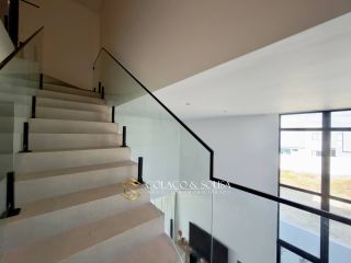 CASA PRONTA À VENDA NO SIERRA ECO RESORT EM CAMPINA GRANDE/ 05 SUÍTES