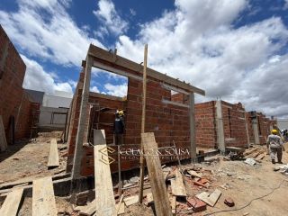 Casa de 3 quartos com 2 suítes à Venda no Village Sudoeste em Construção.